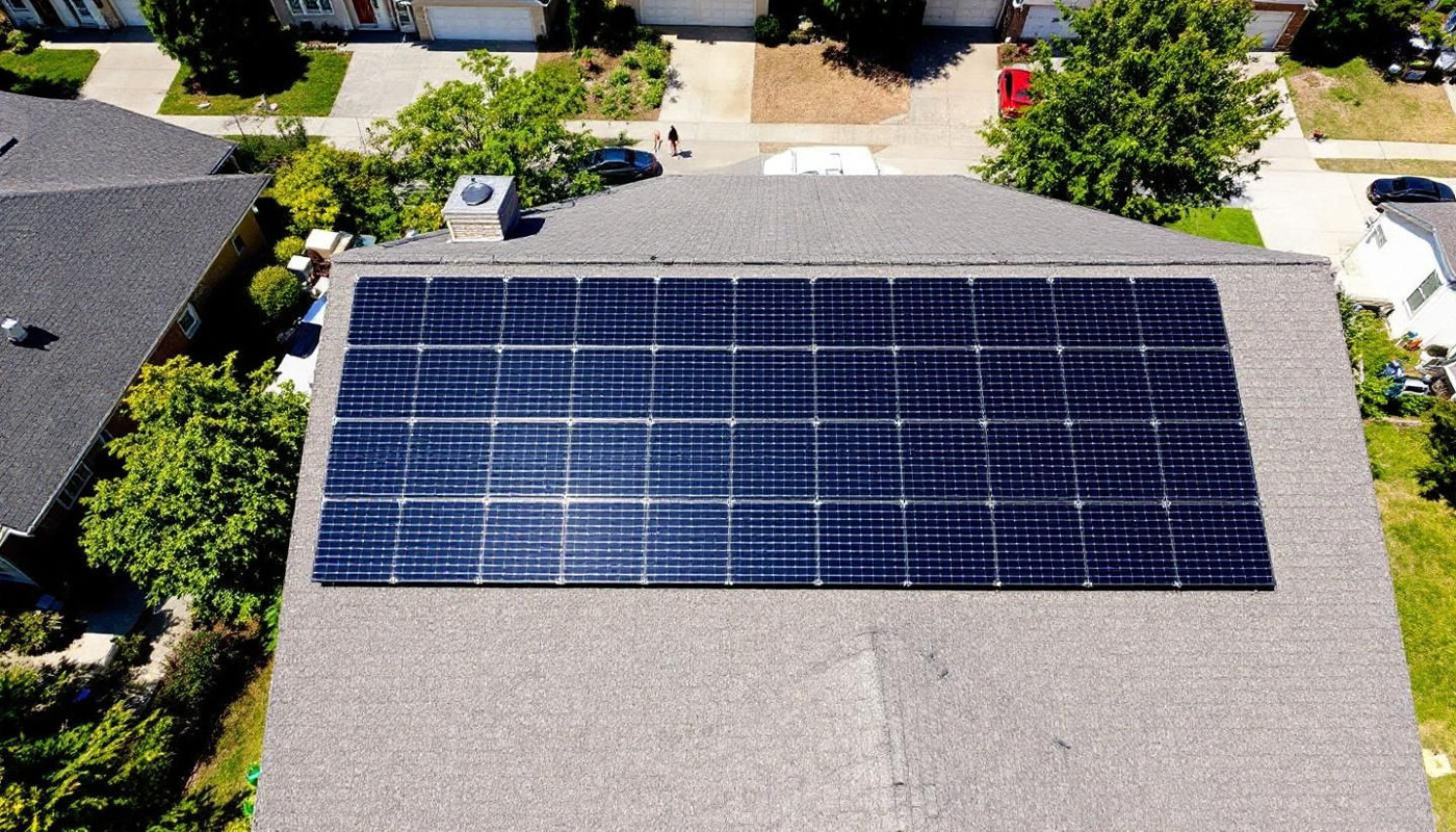 Comment la technologie solaire photovoltaïque transforme-t-elle les foyers ?